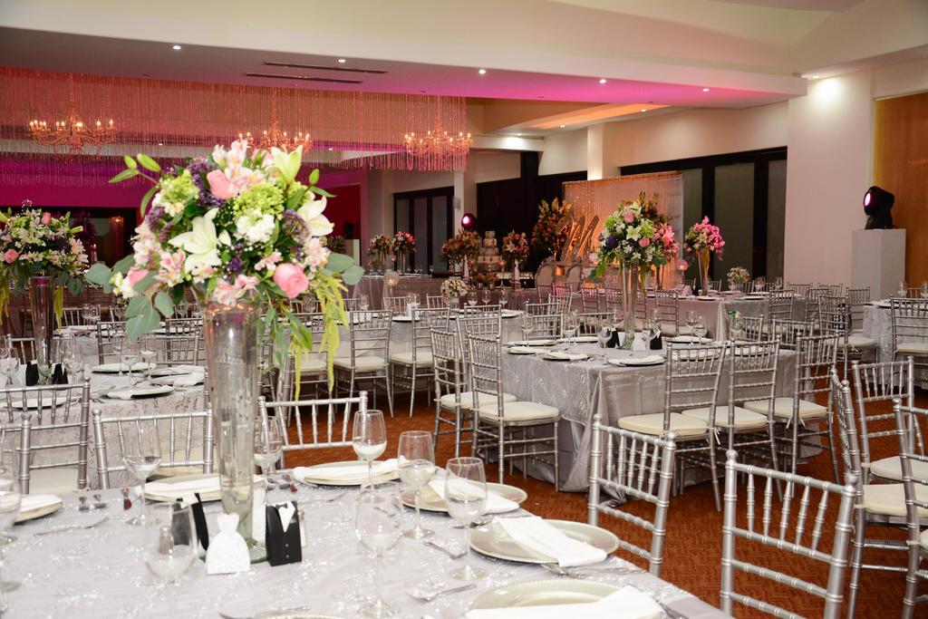 Wyndham Executivo Culiacán Exterior foto